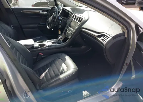 2013 Ford Fusion Hybrid Se from USA, damaged, VIN 3FA6P0LU6DR138609